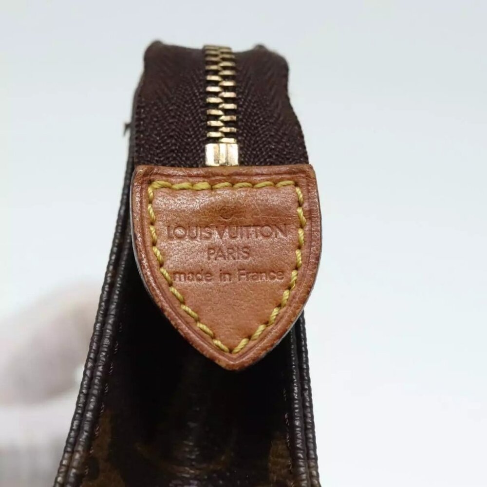 LOUIS VUITTON Monogram Bucket PM Accessory Pouch - Picture 10 of 16